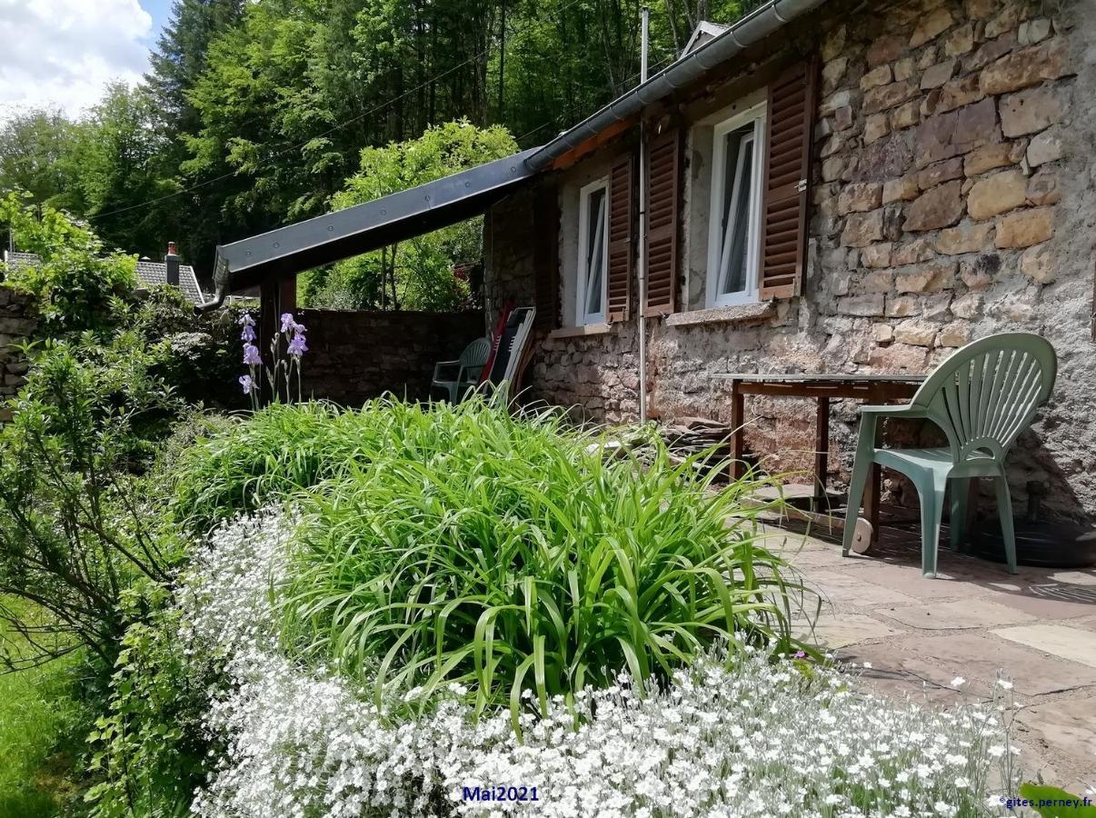 Gite Rural Les Maires D'Avaux Saint-Bresson Eksteriør billede